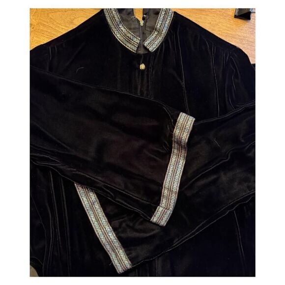 ARTBRO JR SPORTSWEAR VINTAGE 70s women’s black velour back zip tunic dress - Picture 7 of 7